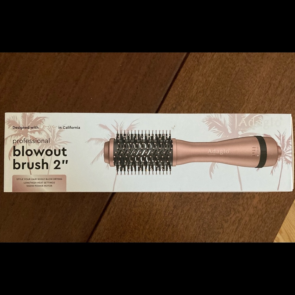 Adagio 2” Blowout Brush BNIB
